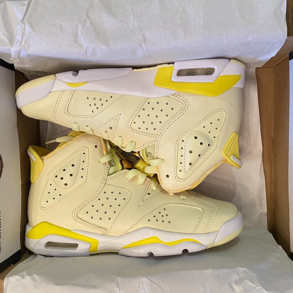 Air Jordan 6 Retro Dynamic Yellow Floral Citron Tint. Size 5Y